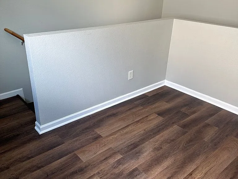 148 Whitestone Dr NE — Photo 11