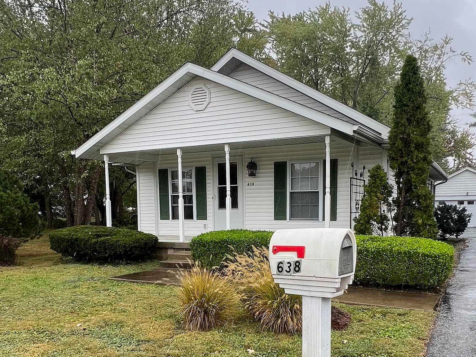 638 S Park Ave, Jasonville, IN 47438 MLS 202336898 Zillow