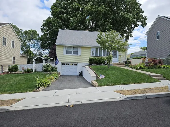 28 Hamas St, Clifton, NJ 07013