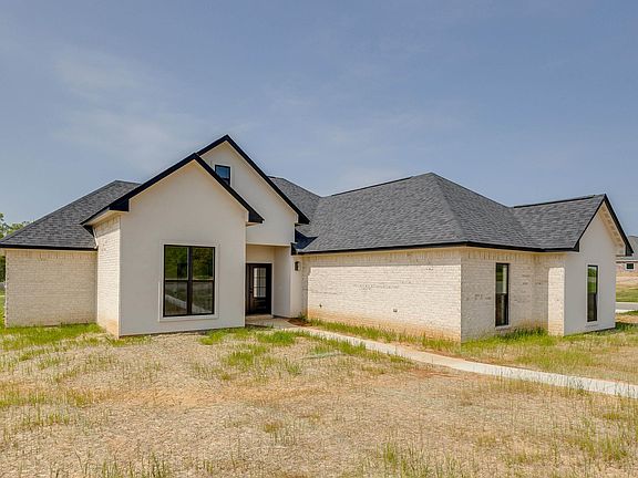 2nd image of 400 Bella Vista Dr
