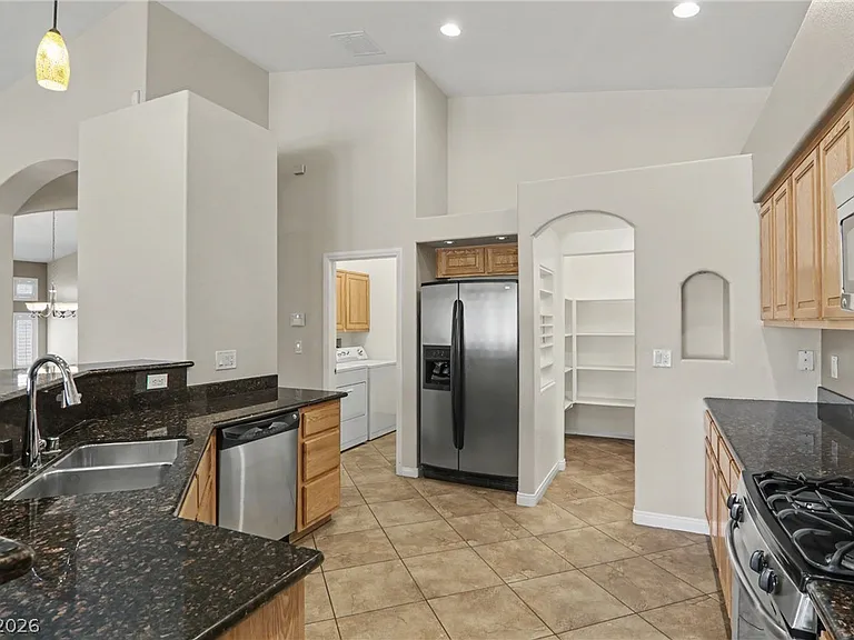 4516 Sea Dream Ave — Photo 12