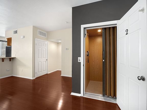 4th image of 1565 Ledgestone Ln