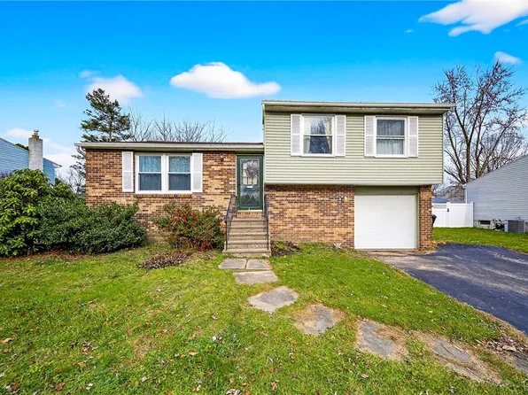 113 Rocky Rd, Liverpool, NY 13090