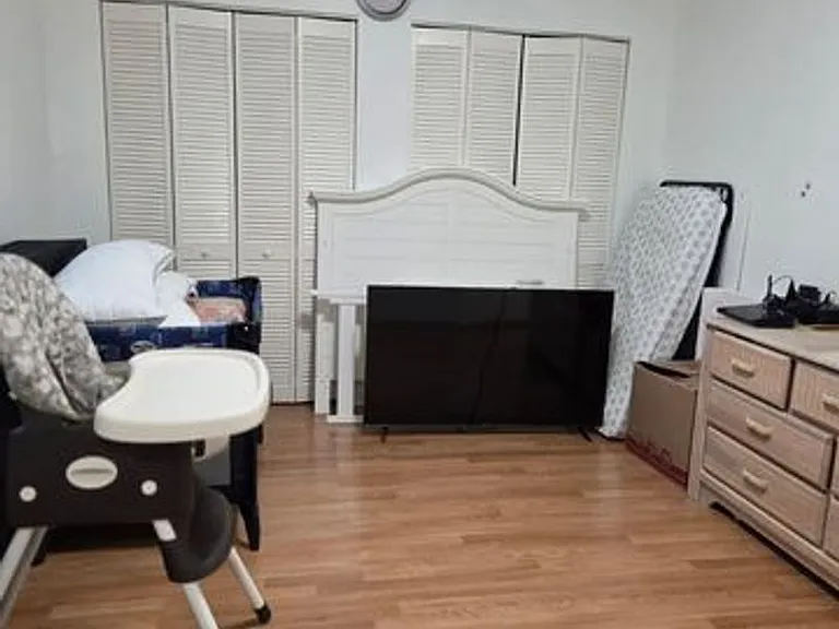 810 Sandtree Dr — Photo 17