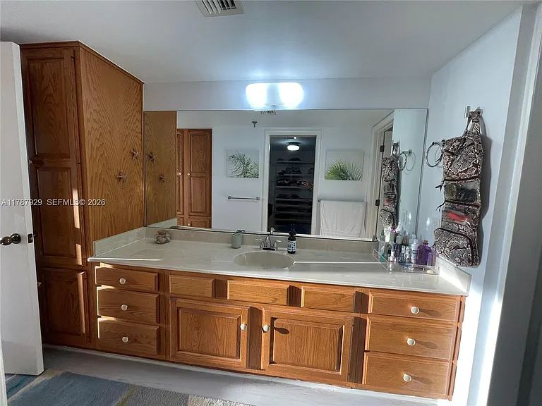 5047 N Highway A1A #1205 — Photo 23