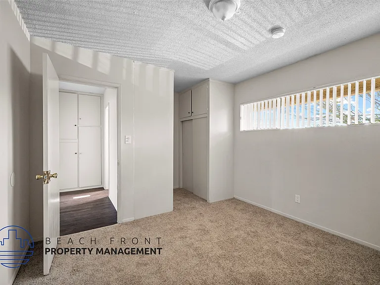709 N. Inglewood Ave. — Photo 10