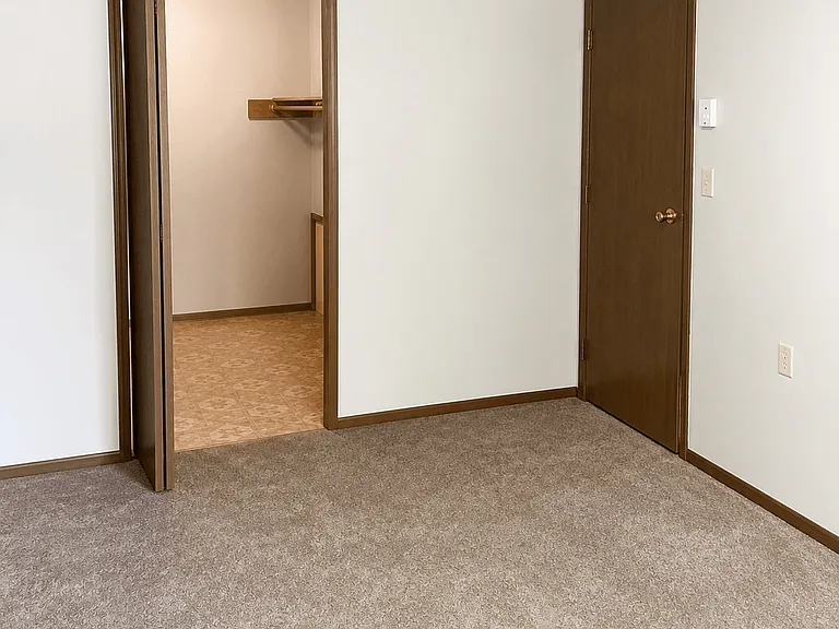 1001 Highland Rdg — Photo 7