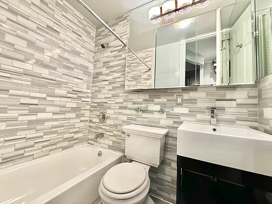 Rented by DALLAL | media 12