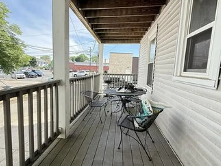 437 Washington St #1 — Photo 8