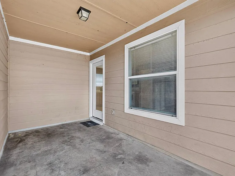 13528 Briarcreek Loop — Photo 37