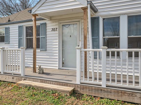 4th image of 307 Spence Cir