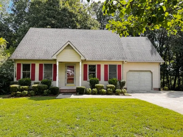 112 Plainview Dr, Estill Springs, TN 37330