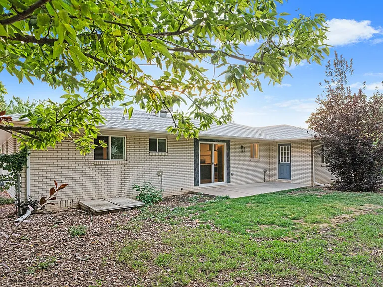 1440 Northwestern Rd — Photo 31