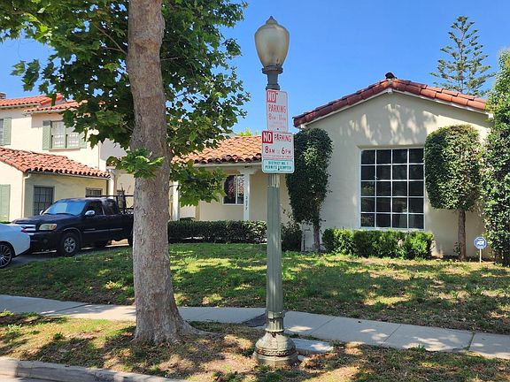 3rd image of 2077 Kerwood Ave