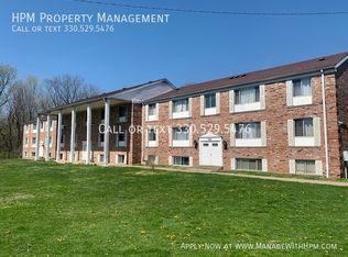 4229 Middlebranch Ave NE APT 5, Canton, OH 44705