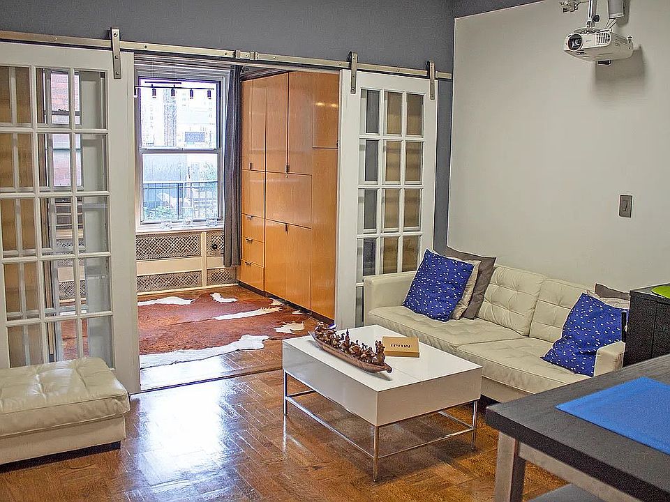 1st image of 433 W 34th St APT 1C
