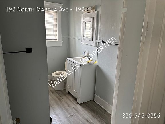 4th image of 192 N Martha Ave #192
