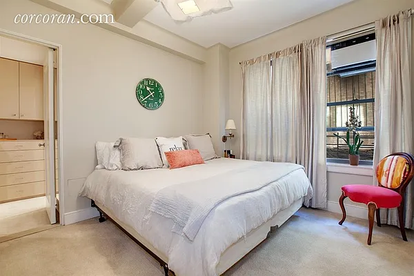 Sold by Corcoran | media 22