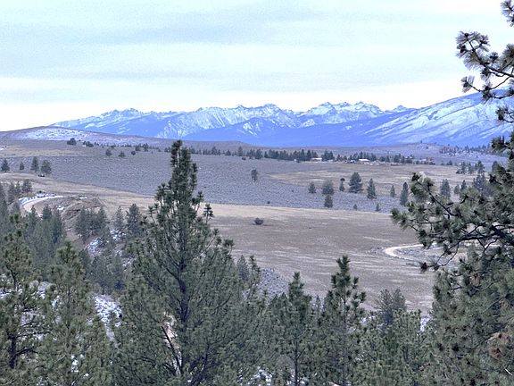 2nd image of 2155 S Sunset Bench Rd