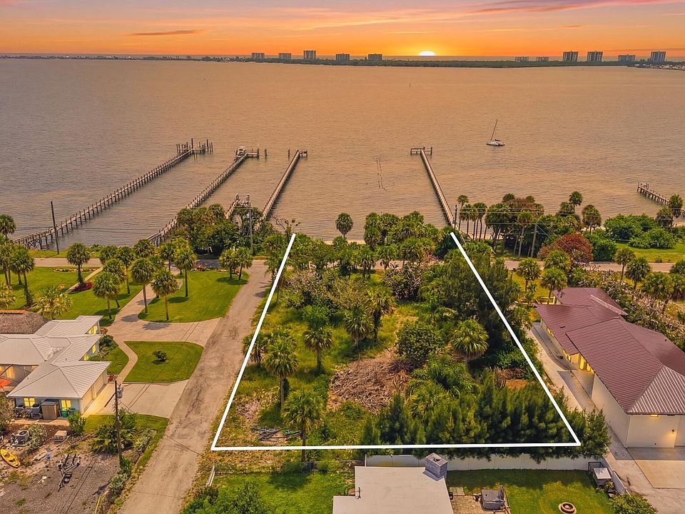 1st image of 12349 S Indian River Drive