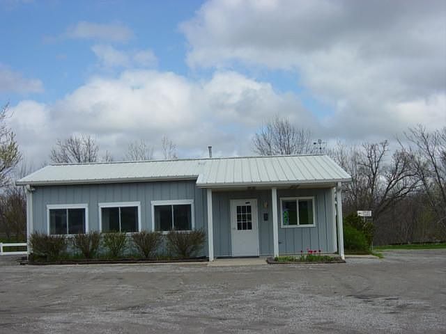 1st image of 1099 N 18th St