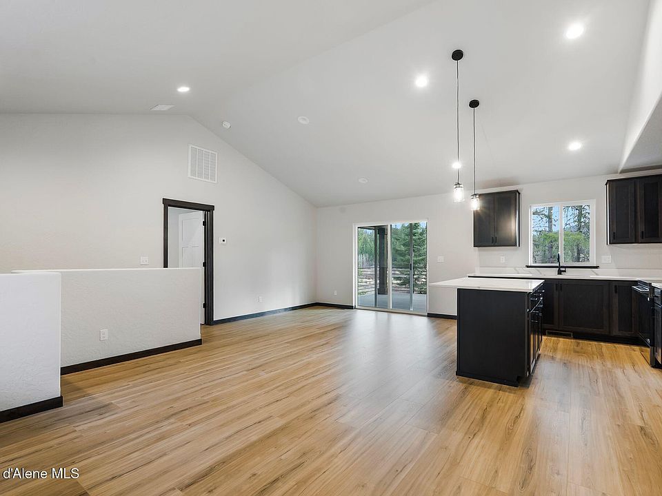 9490 Sunnyside Rd, Sandpoint, ID 83864 | MLS #26-153 | Zillow