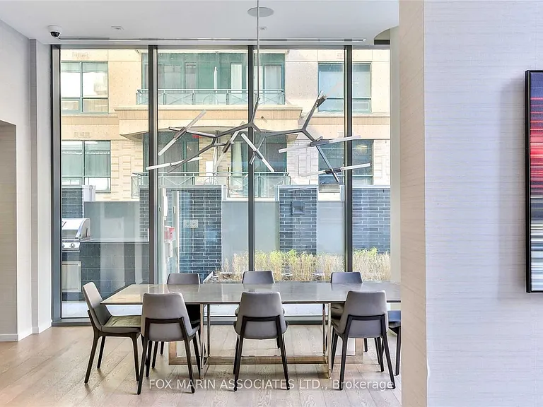 42 Charles St E #2108 — Photo 18