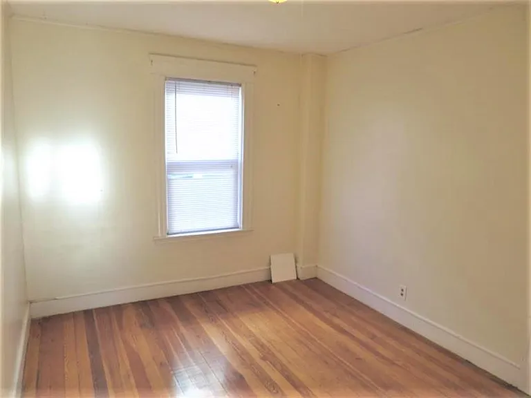 19 Orrin St #2 — Photo 2