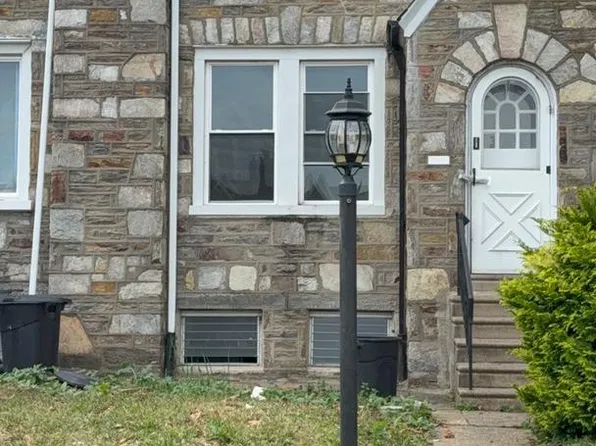 3402 Oakmont St, Philadelphia, PA 19136