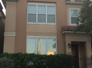 2834 McCulloch Cir, Houston, TX 77056