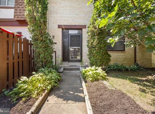 12686 Castile Ct, Woodbridge, VA 22192