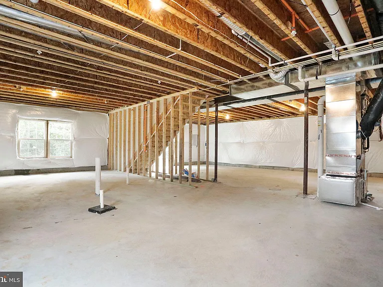 12229 Fallen Timbers Cir — Photo 36