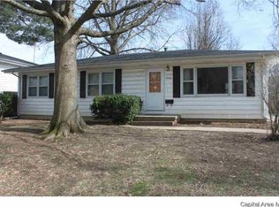 2126 Whitefield Rd, Springfield, IL 62704