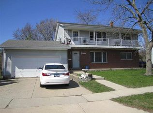 410 Glenwood Dr, Belvidere, IL 61008