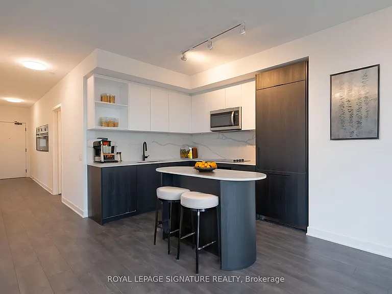 1185 Dupont St #1016 — Photo 19
