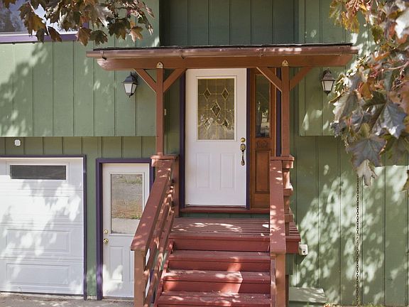 5th image of 2158 NW Century Dr