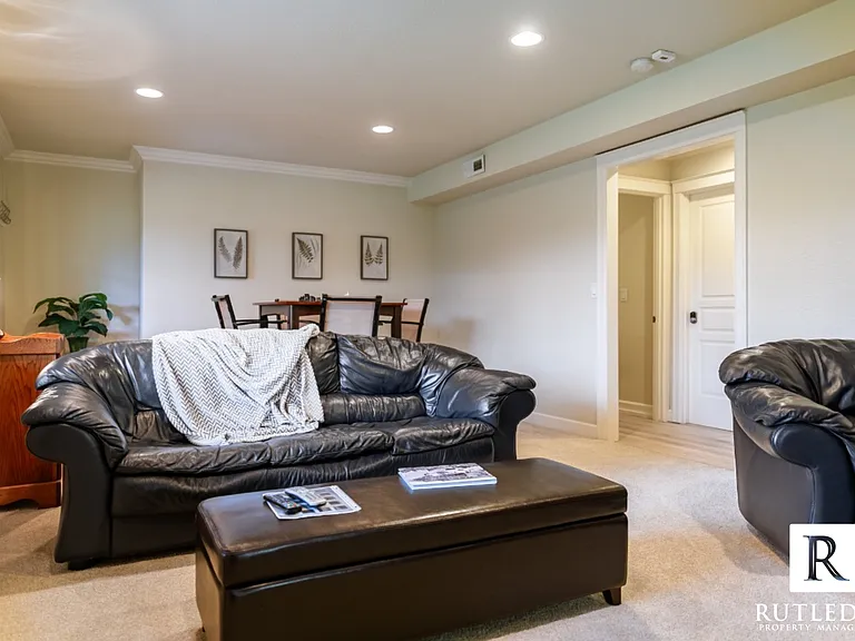 6565 Whispering Pines Ln — Photo 34