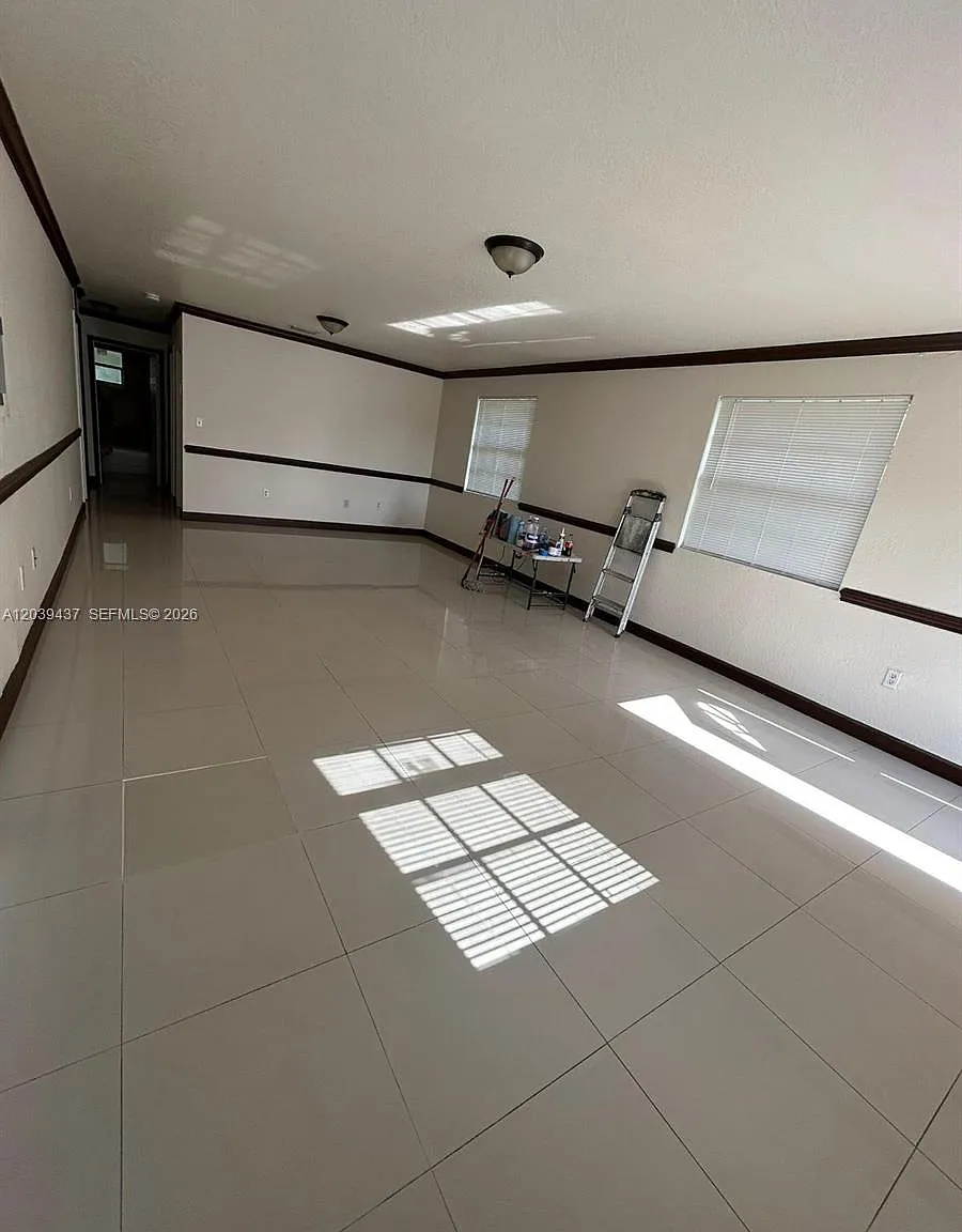 Orchard Villa — Photo 2