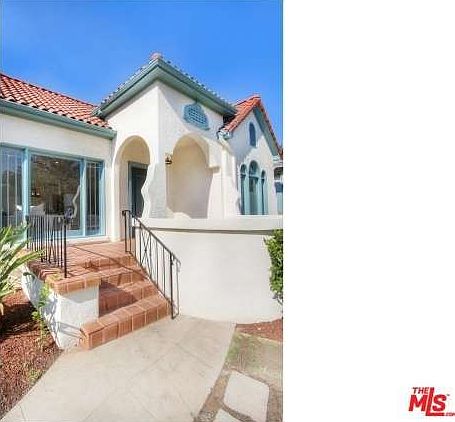 5th image of 495 Avenue 64