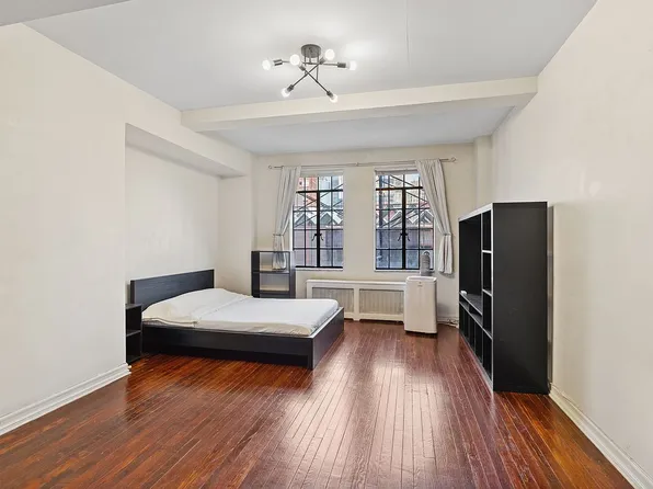 320 E 42nd St APT 1606, Manhattan, NY 10017