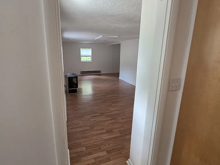 212 Brady Ln #B — Photo 32