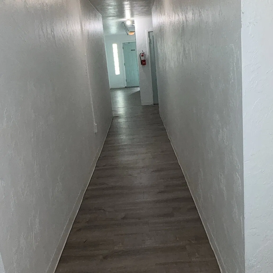 1 bed, 1.0 bath, 500 sqft, $1,495 — Photo 2
