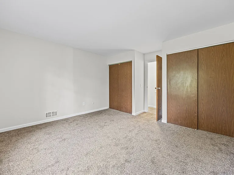 2519 Culver Road Apartments — Photo 11