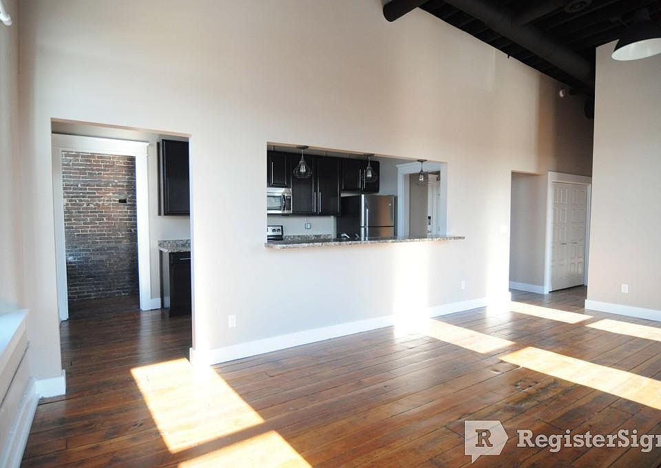 1st image of 36 1/2 S 3rd St APT D