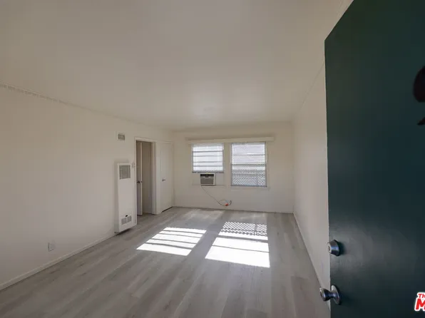1940 S Robertson Blvd APT 9, Los Angeles, CA 90034