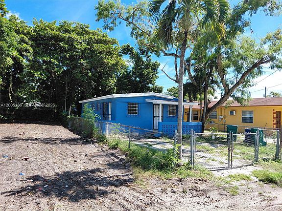 3rd image of 7051 NW 21st Ave