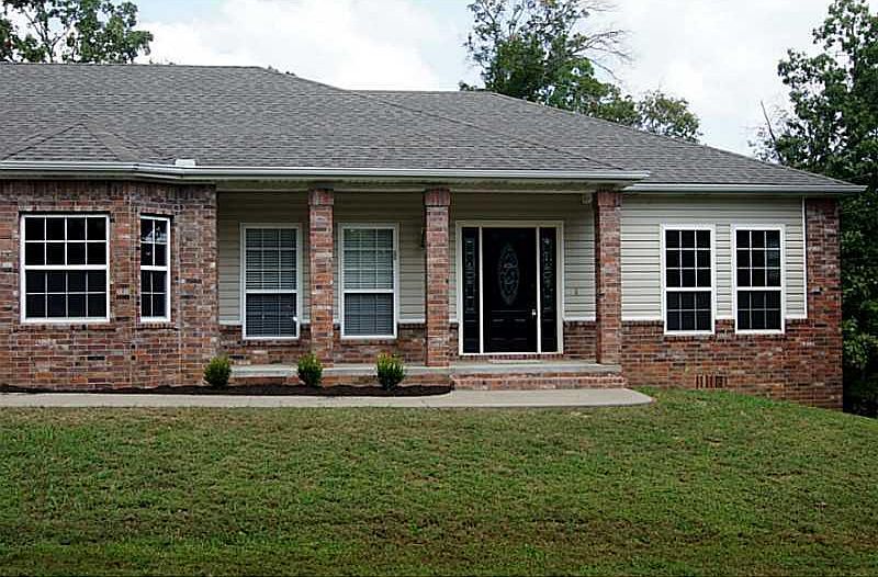 1st image of 9 Salisbury Cir