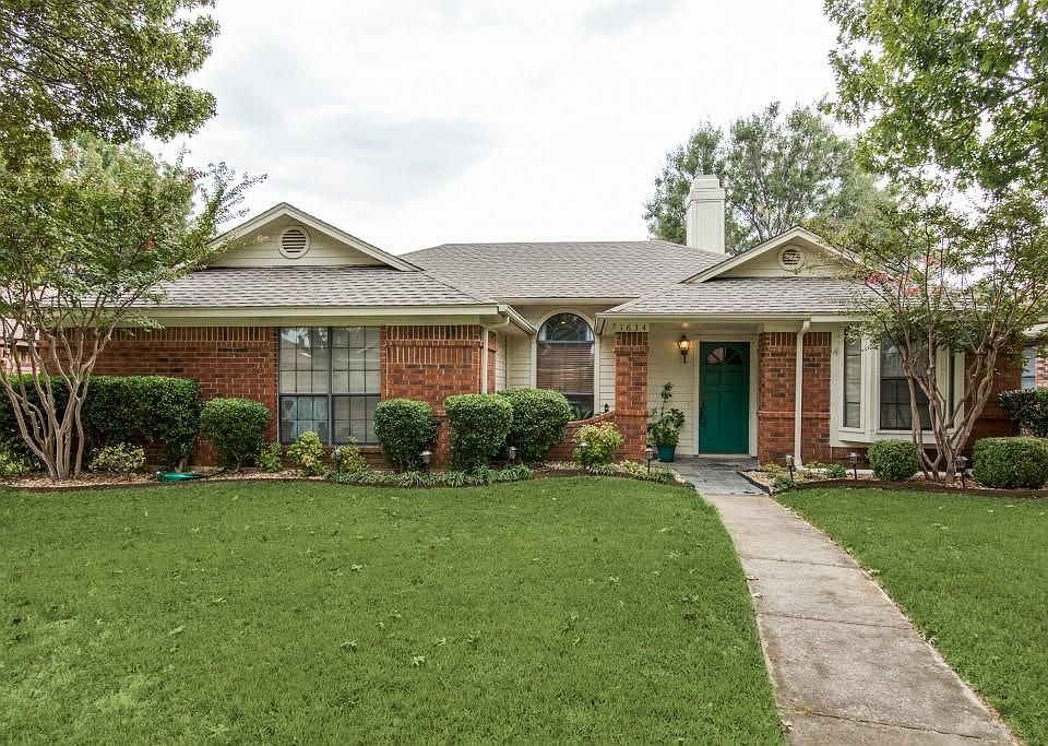 1st image of 1634 Palisades Dr