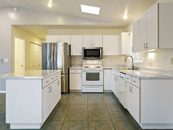 5th image of 73-4342 Ohala Pl