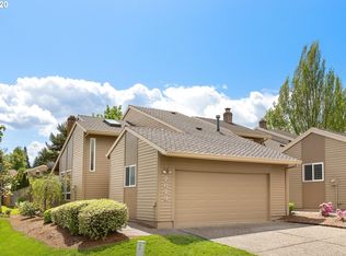 7823 SW Raintree Dr, Beaverton, OR 97008